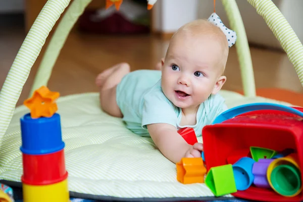 Sessão de fisioterapia pediátrica